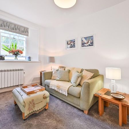 Tramontane Apartment At Hesketh Crescent Torquay Eksteriør bilde