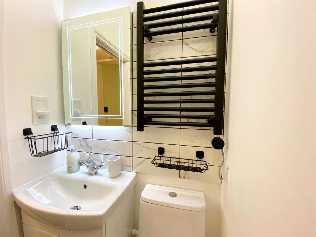 Tramontane Apartment At Hesketh Crescent Torquay Eksteriør bilde