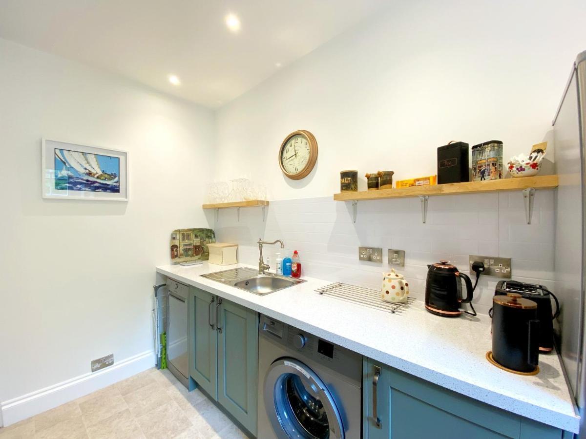 Tramontane Apartment At Hesketh Crescent Torquay Eksteriør bilde