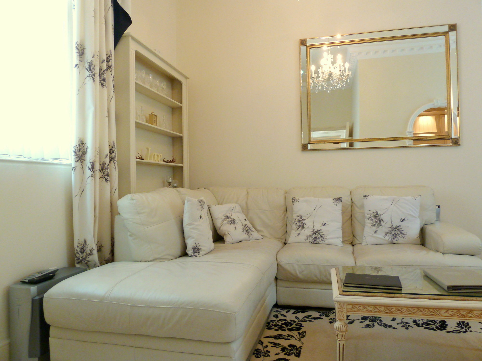 Tramontane Apartment At Hesketh Crescent Torquay Eksteriør bilde